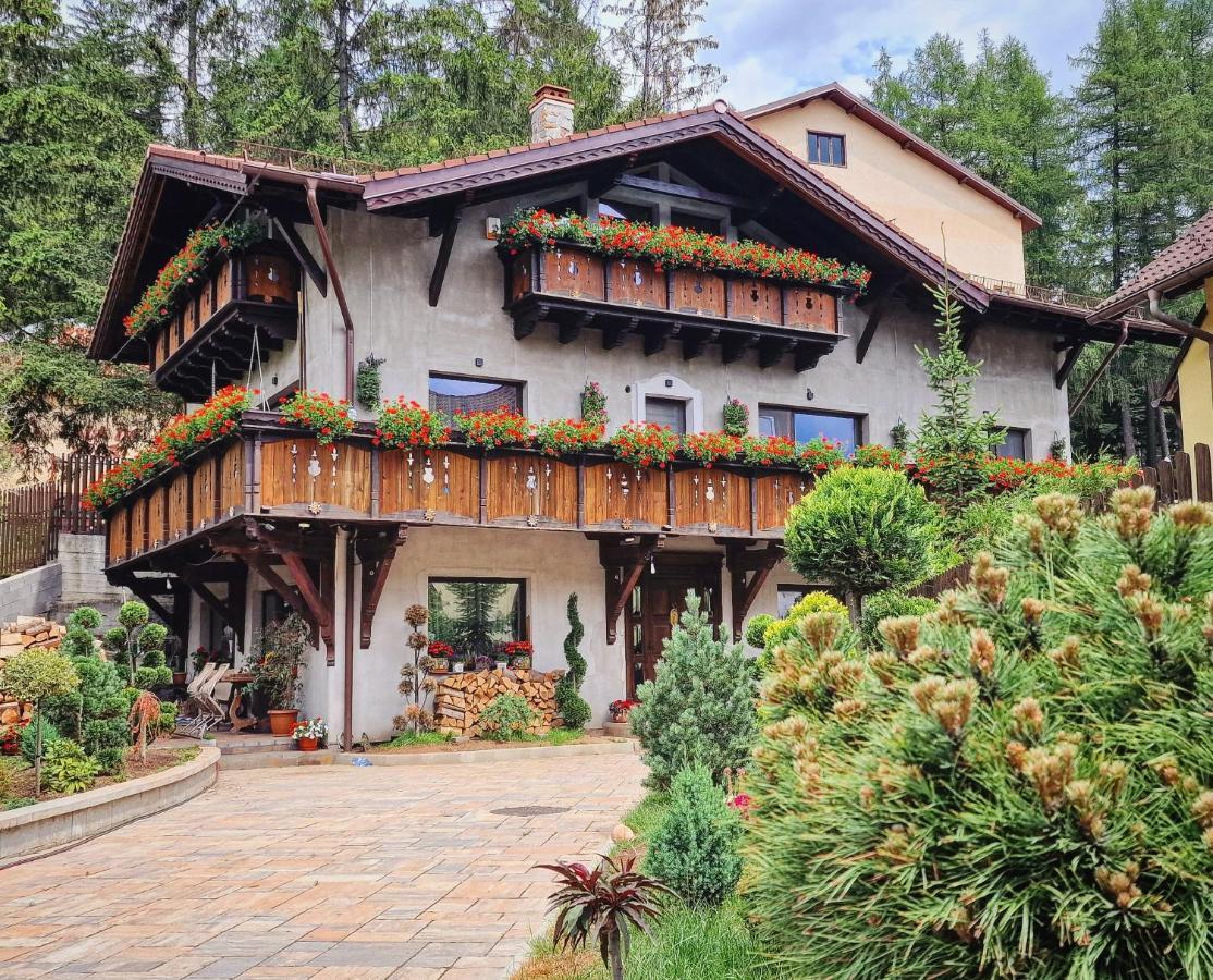 Amor Tirol Busteni (Adults Only) Zewnętrze zdjęcie